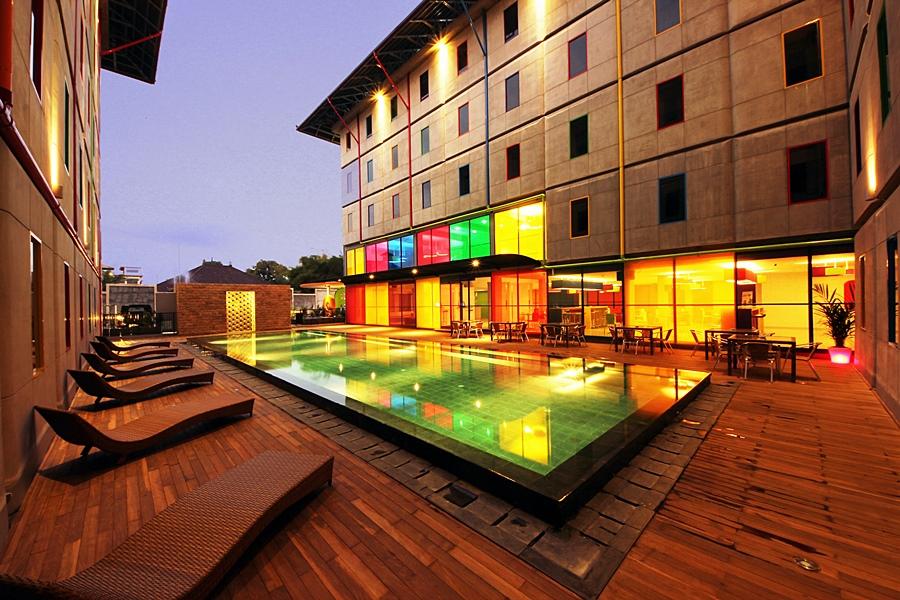 Pop! Hotel Kuta Beach Екстериор снимка