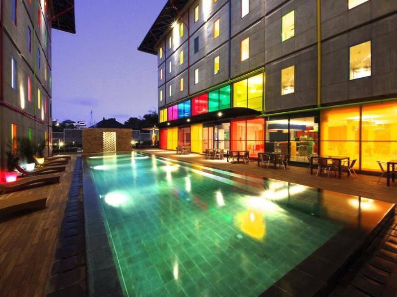 Pop! Hotel Kuta Beach Екстериор снимка